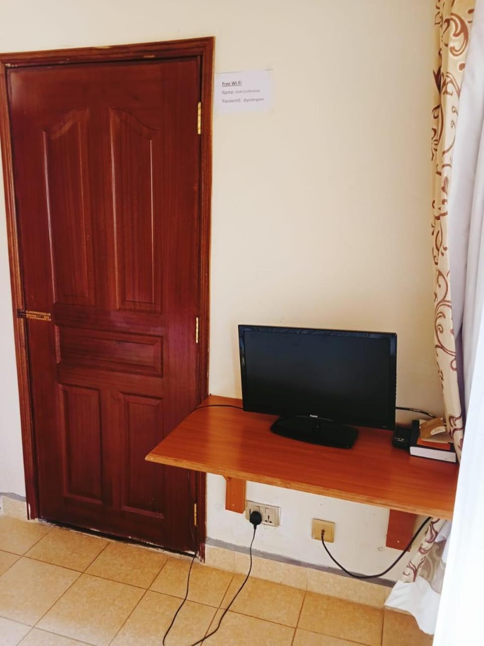 Golden Gates Hotel Thuthuriki ภายนอก รูปภาพ